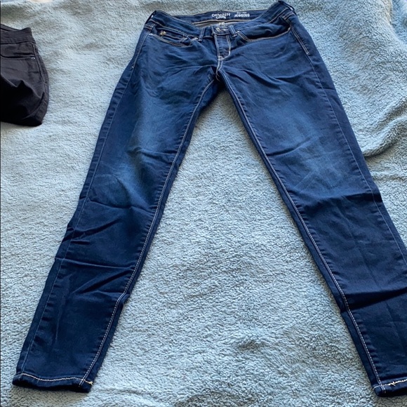 Denizens from Levi’s Low Rise Jeggings - Picture 15 of 15